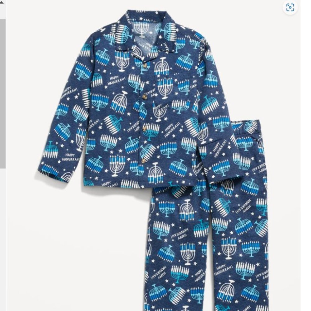Hanukkah PJs Set GLOWS in dark Old Navy Menorah Candles Pockets Holiday Pajamas
